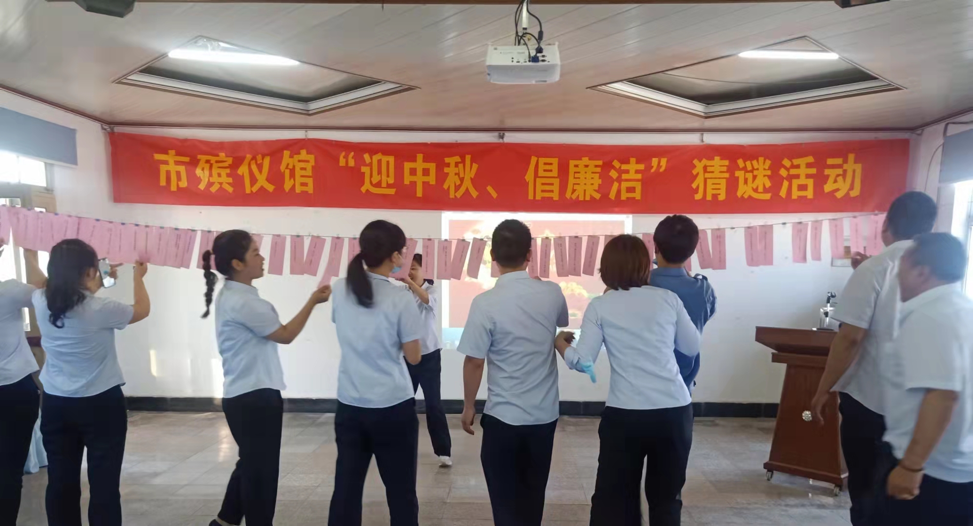第一段后第二段前.jpg